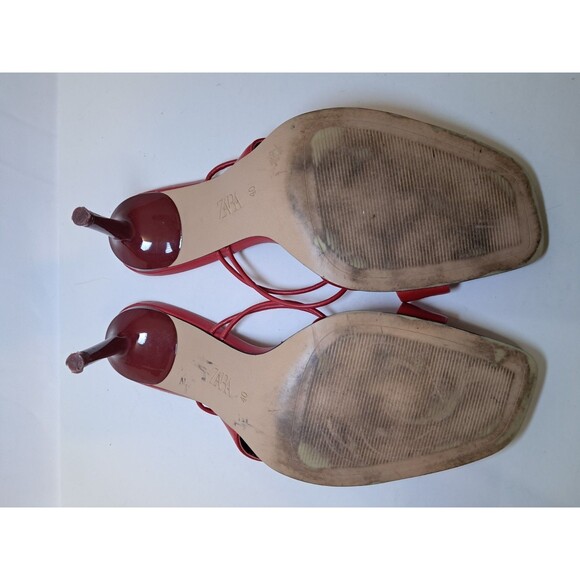 Zara Red Open Toe Strappy 3.5" Stiletto Heeled Sandals Size 40 EU/9-9.5 US - Picture 7 of 9